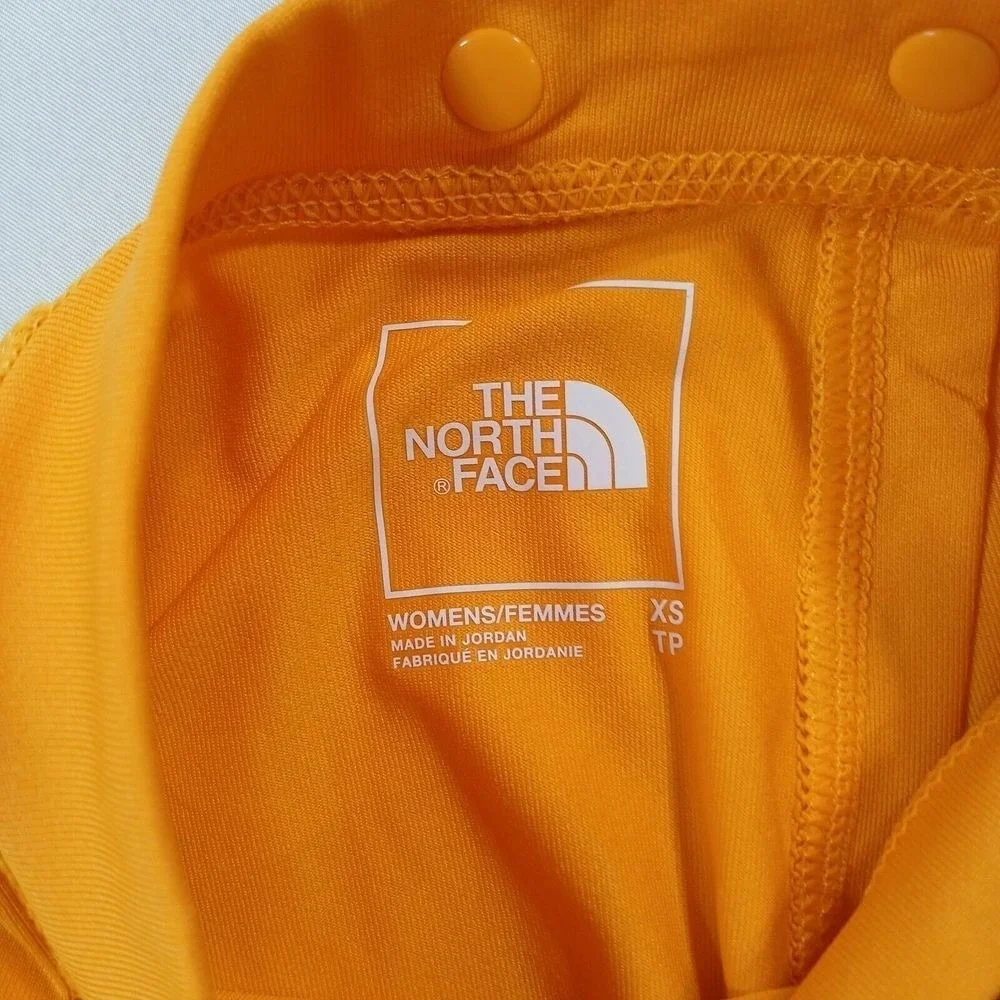 The North Face Class V Water Rashguard Womens XS‎ Summit Gold Long Sleeve $60